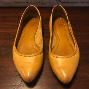 Frye Regina Flats